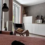 Jezerni S Terasou A Saunou V Lakepark 多克西