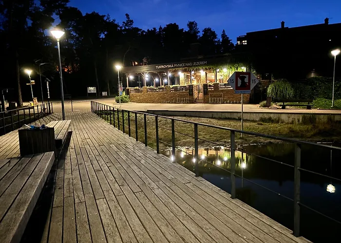 Jezerni S Terasou A Saunou V Lakepark Apartament *